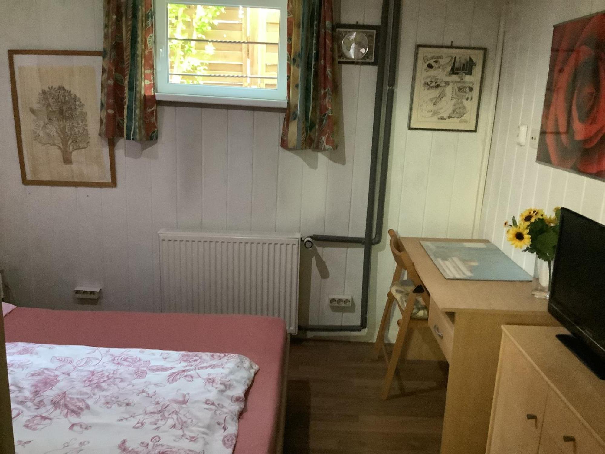 Schoenes Zimmer Im Seterant/Untergeschoss Essen Buitenkant foto
